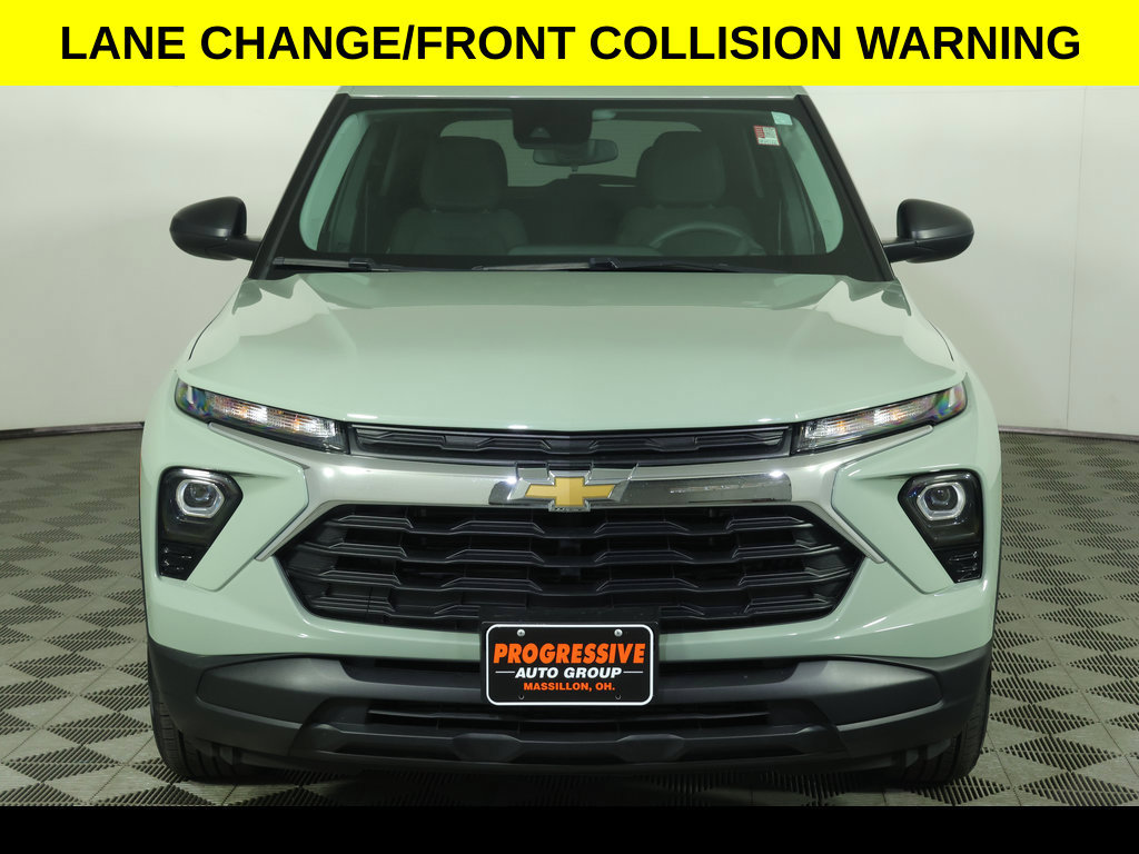 Used 2025 Chevrolet TrailBlazer LS w/ LS Convenience Package FWD image 8