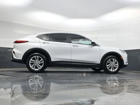 Used 2025 Buick Envista Preferred image 31