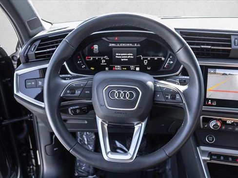 Certified 2025 Audi Q3 2.0T Premium Plus w/ Premium Plus Package image 13