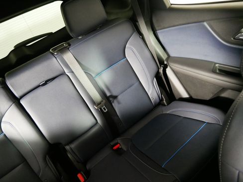 Used 2023 Chevrolet Blazer RS w/ Driver Confidence II Package image 14