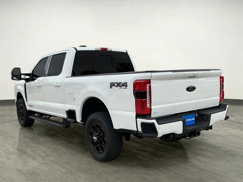 Certified 2024 Ford F250 Lariat w/ Black Appearance Package image 6