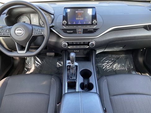 Certified 2025 Nissan Altima 2.5 S image 15