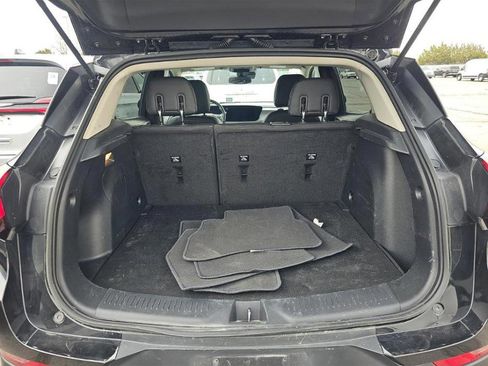 Used 2025 Buick Encore GX Preferred AWD/4WD image 8