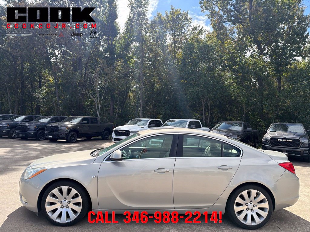 Used 2011 Buick Regal CXL Turbo w/ TO6 Preferred Equipment Group FWD image 2