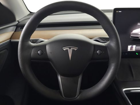 Used 2023 Tesla Model Y Long Range AWD/4WD image 20