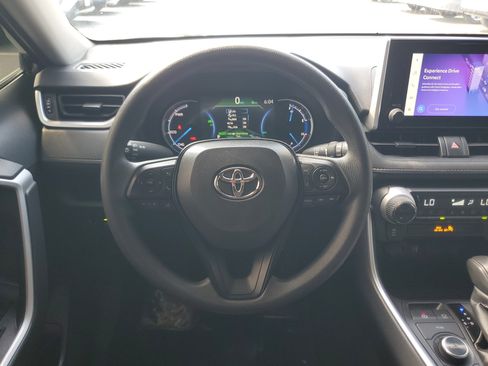Certified 2025 Toyota RAV4 XLE AWD/4WD image 21