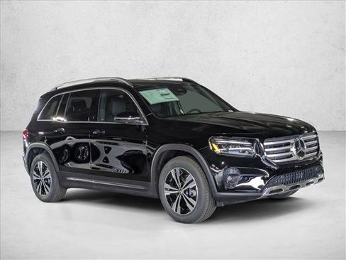New 2026 Mercedes-Benz GLB 250 image 6