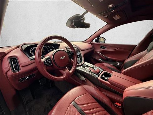 Used 2023 Aston Martin DBX 707 image 16