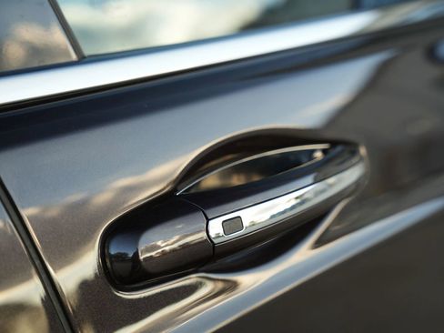 Used 2007 Bentley Flying Spur Flying Spur image 98