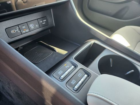New 2025 Hyundai Sonata Limited image 27