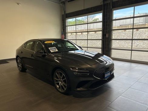 Used 2023 Genesis G70 2.0T AWD/4WD image 7