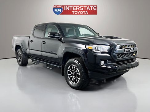 Used 2023 Toyota Tacoma TRD Sport AWD/4WD image 1