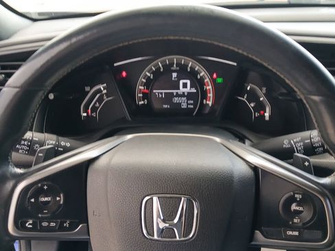 Used 2017 Honda Civic Sport image 39