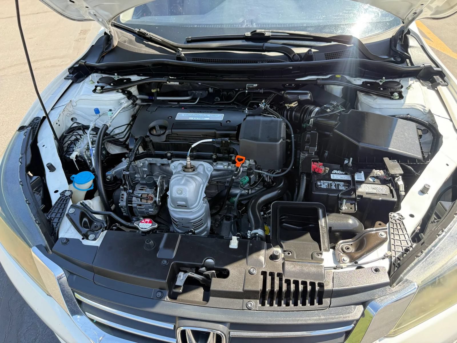 Used 2015 Honda Accord EX image 25