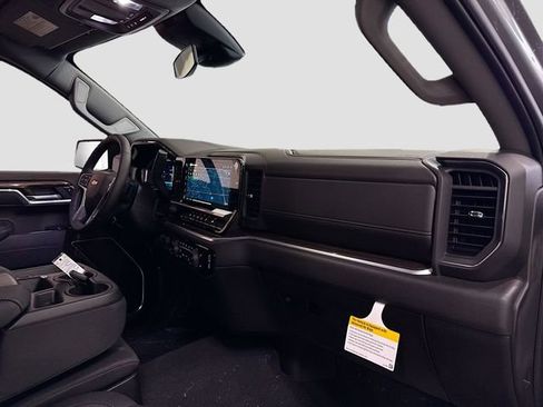 New 2026 Chevrolet Silverado 1500 LT image 29