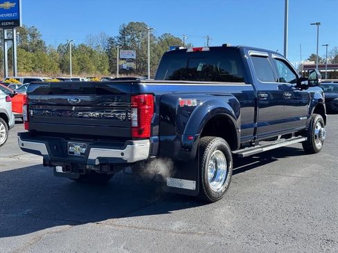 Used 2022 Ford F350 Lariat w/ Lariat Ultimate Package image 3