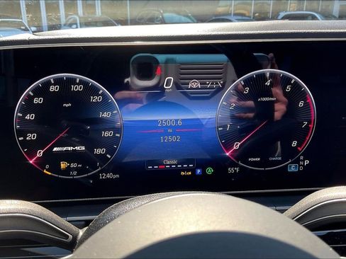 Certified 2025 Mercedes-Benz GLE 53 AMG 4MATIC image 6