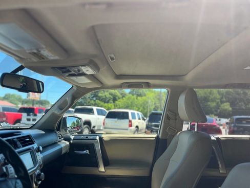 Used 2016 Toyota 4Runner Limited RWD image 21