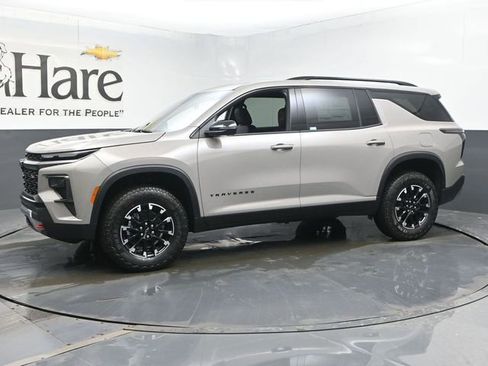 New 2026 Chevrolet Traverse Z71 w/ Driver Confidence Package image 11