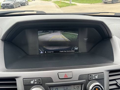 Used 2014 Honda Odyssey Touring Elite image 21