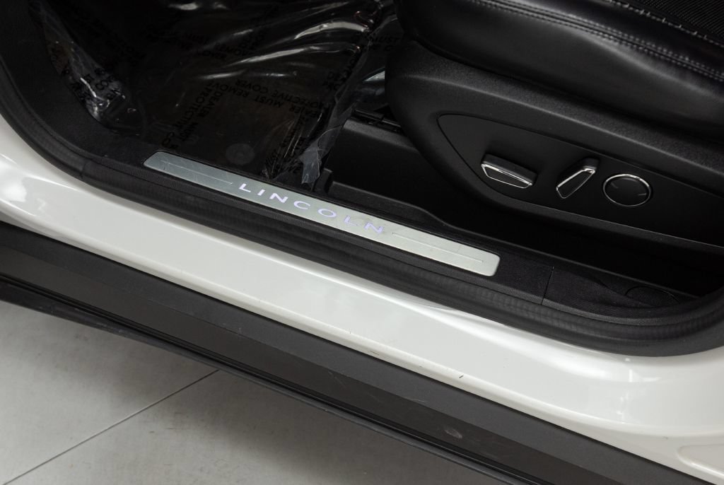 Used 2015 Lincoln MKC AWD w/ Equipment Group 101A Select image 38