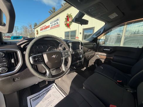 Used 2019 Chevrolet Silverado 1500 RST w/ All-Star Edition image 8