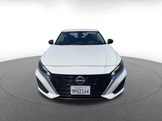 Used 2025 Nissan Altima 2.5 SV FWD video 2