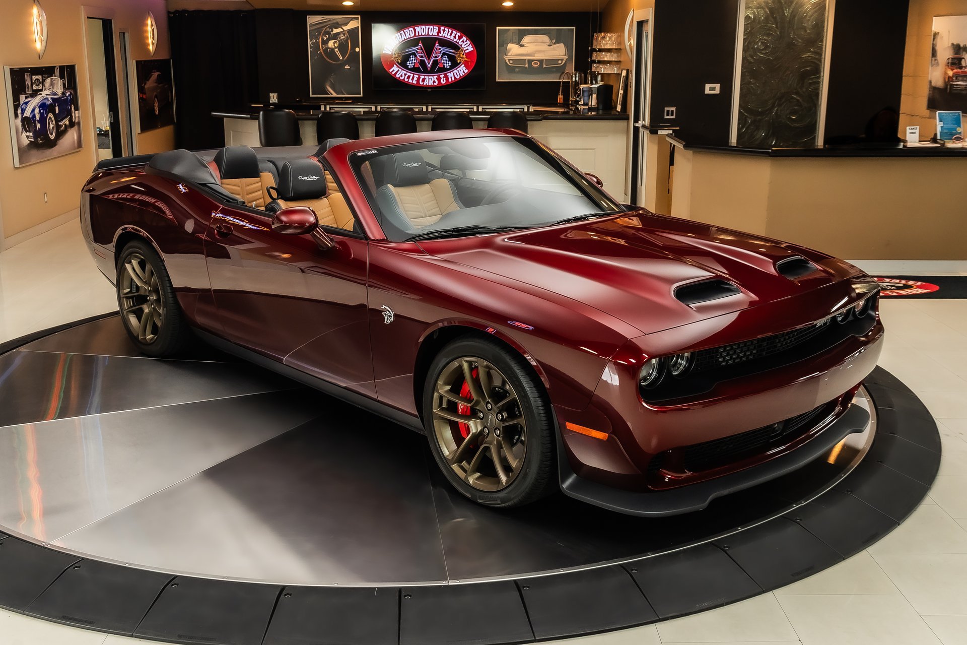 Used 2023 Dodge Challenger SRT Hellcat RWD image 11