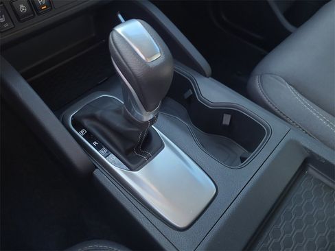 Certified 2025 Nissan Frontier SV w/ SV Convenience Package image 24