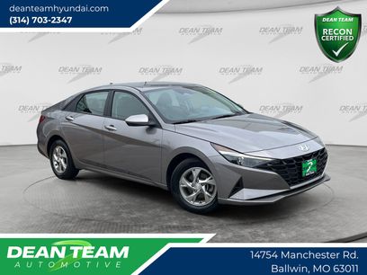 Used 2023 Hyundai Elantra SE w/ Cargo Package