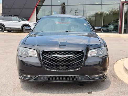 Used 2020 Chrysler 300 S RWD image 7