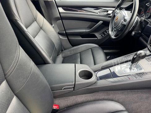 Used 2016 Porsche Panamera Edition image 7