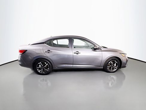 Used 2025 Nissan Sentra SV FWD image 11