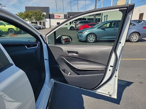 Used 2024 Toyota Corolla XSE image 9
