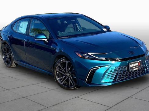 New 2026 Toyota Camry XSE FWD image 2
