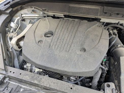Certified 2023 Volvo XC60 B5 Plus image 32