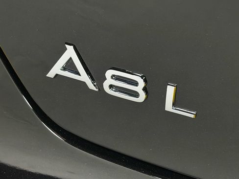 Used 2017 Audi A8 L 3.0T w/ Executive Package image 11