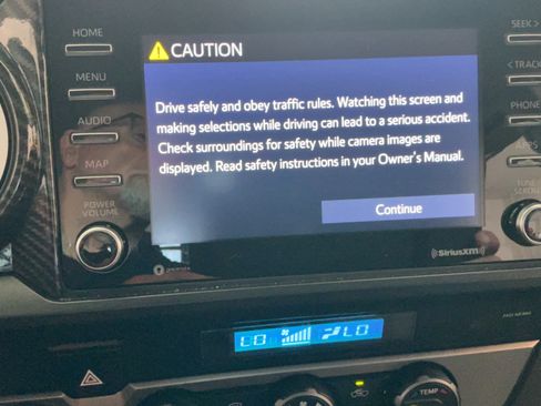Certified 2023 Toyota Tacoma SR AWD/4WD image 11