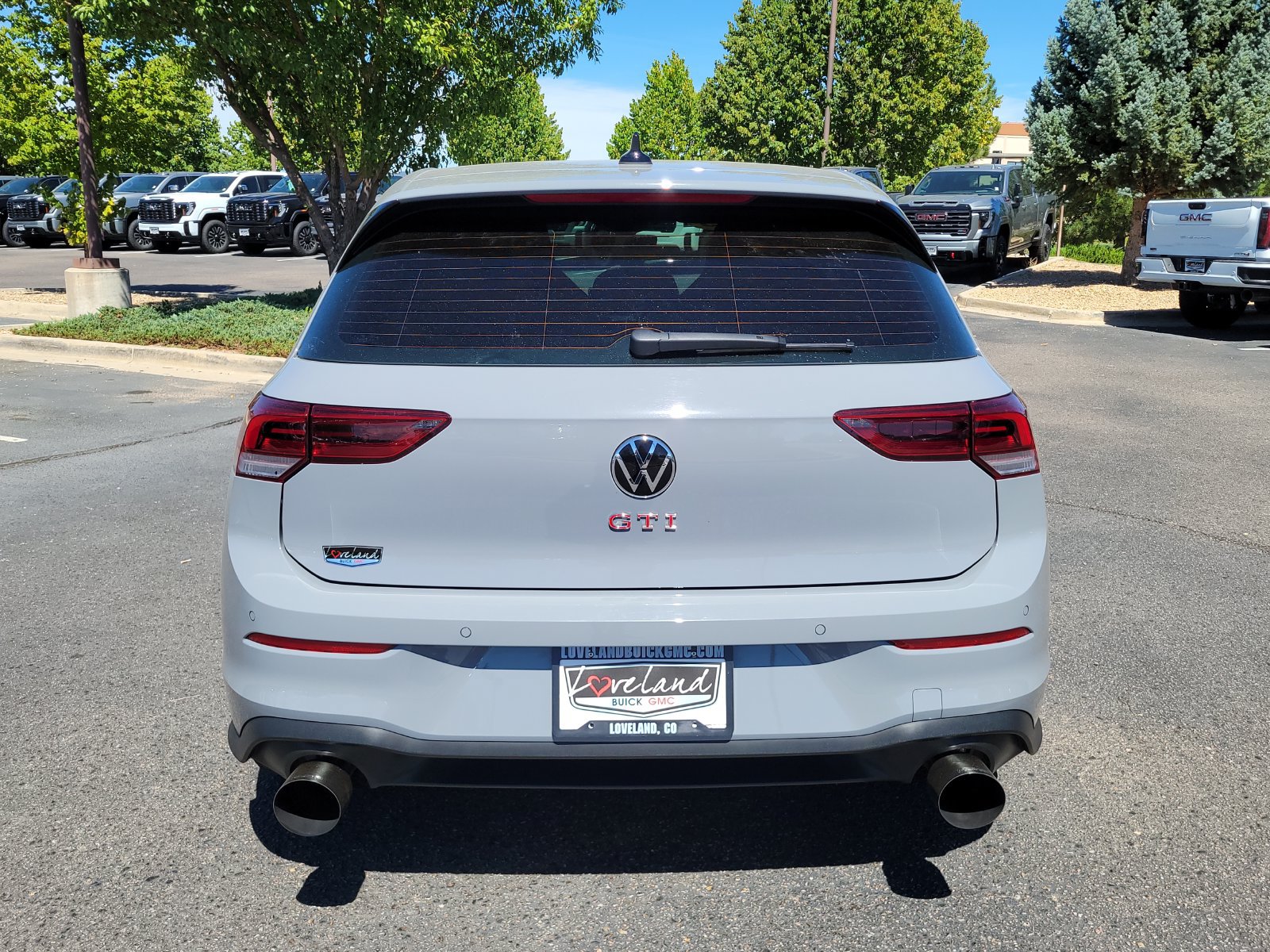 Used 2025 Volkswagen GTI SE FWD image 10