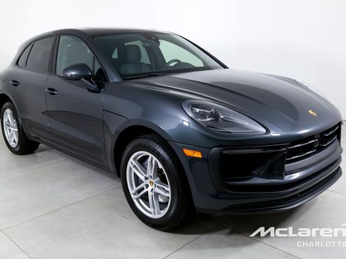 Used 2024 Porsche Macan AWD/4WD image 3