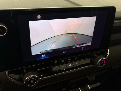 Used 2024 Chevrolet Colorado W/T w/ Safety Package image 30