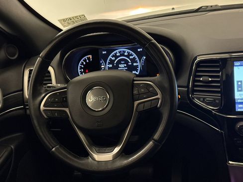 Used 2022 Jeep Grand Cherokee Limited AWD/4WD image 15