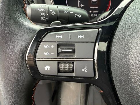 Certified 2023 Honda Pilot TrailSport image 16