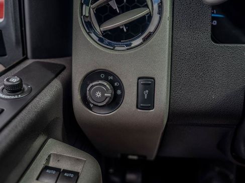 Used 2016 Ford F250 Lariat AWD/4WD image 30