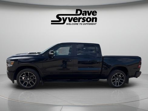 Used 2019 RAM 1500 Laramie AWD/4WD image 8