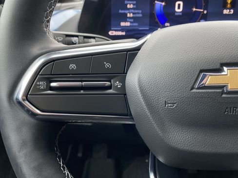 Used 2024 Chevrolet Equinox EV LT FWD image 20