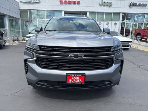 Used 2022 Chevrolet Tahoe RST w/ Luxury Package AWD/4WD image 2