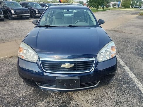 Used 2007 Chevrolet Malibu LS FWD image 4
