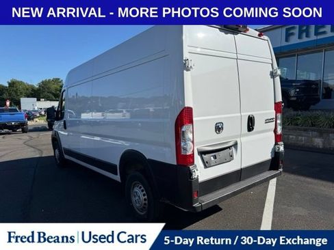 Used 2025 RAM ProMaster 2500 w/ Convenience Group FWD image 7