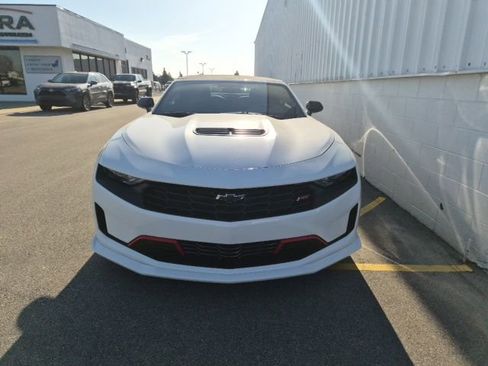 Used 2023 Chevrolet Camaro LT w/ Redline Edition RWD image 2